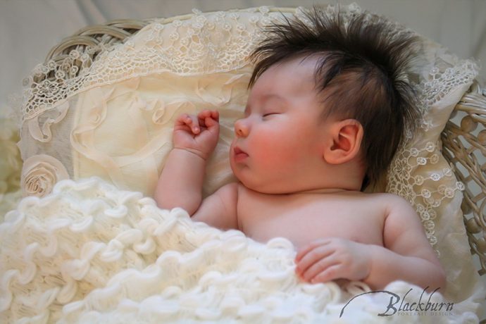Saratoga Photographer Newborn and Maternity