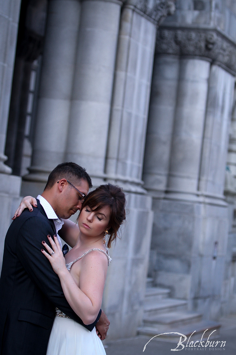 Seven Year Itch | Downtown Albany Anniversary Photos
