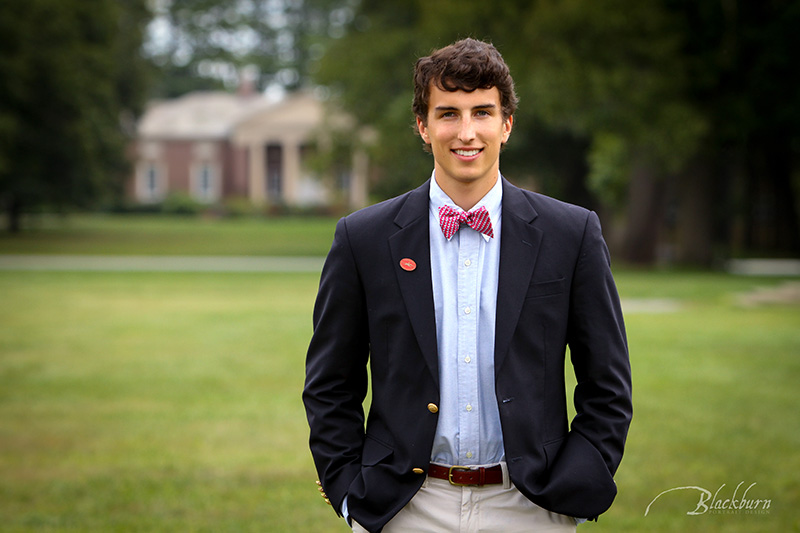 What Should I Wear? | Guys Senior Portrait Style Guide