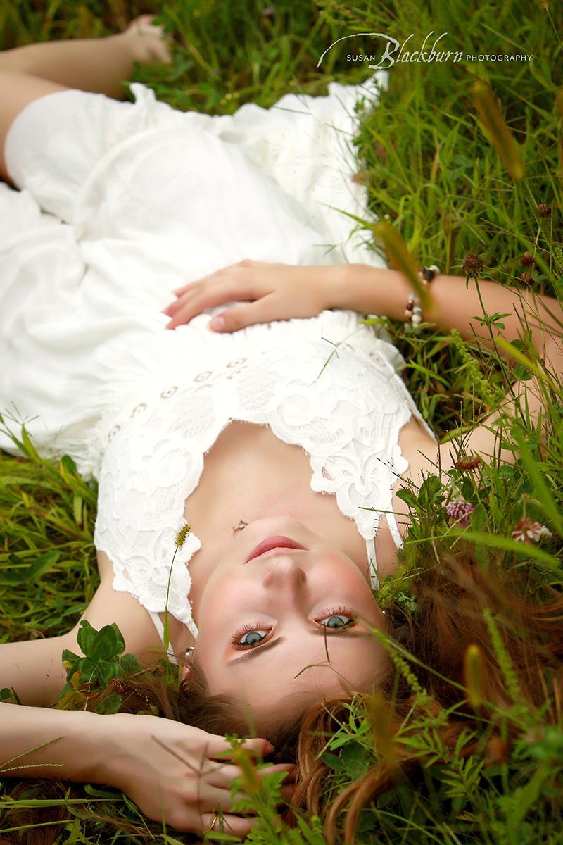 What is your typical Senior Portrait Session Like? | Portrait Studio