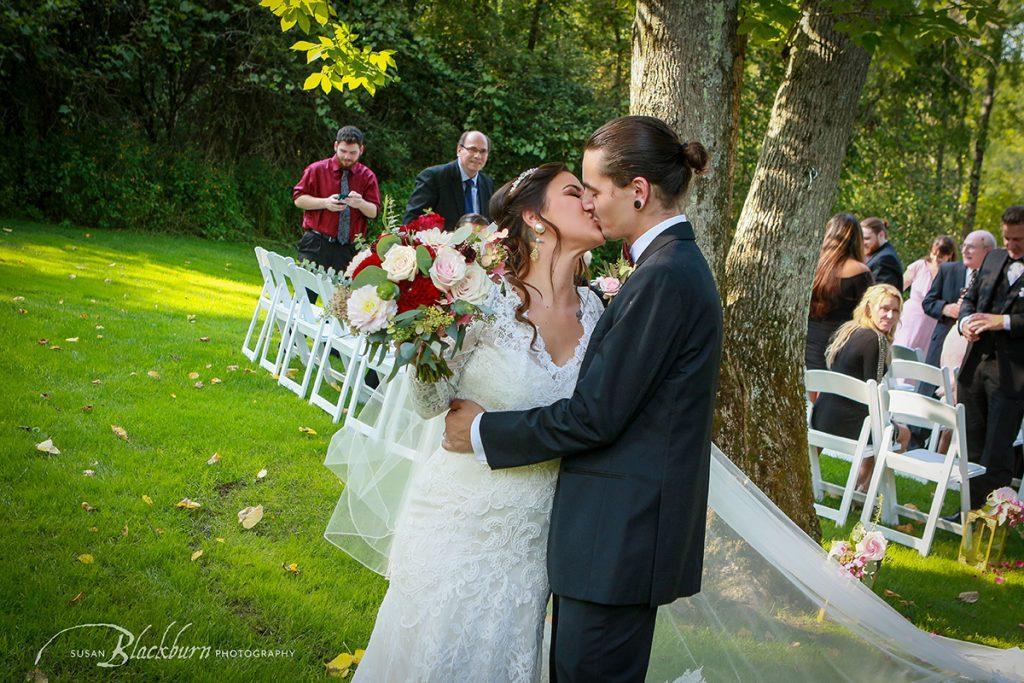 Best Saratoga NY Wedding Photographers