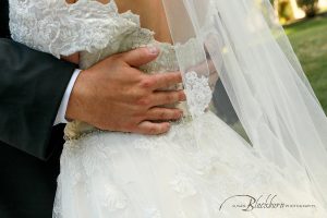 Summer Wedding in Saratoga NY at Longfellows Wedding Photos