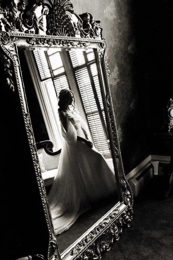 Saratoga Mansion Bridal Portraits